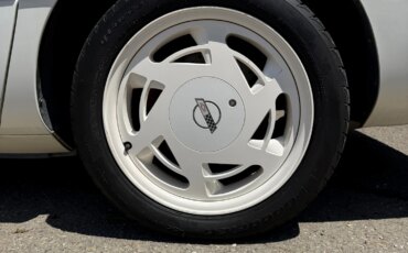 Chevrolet-Corvette-coupe-1988-White-White-15