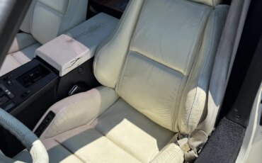 Chevrolet-Corvette-coupe-1988-White-White-28