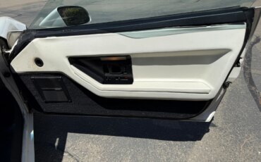 Chevrolet-Corvette-coupe-1988-White-White-6