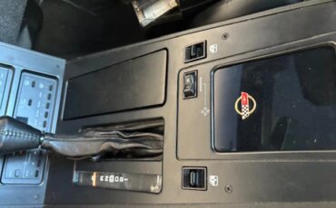 Chevrolet-Corvette-coupe-1989-Blue-Black-17