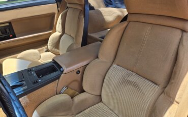 Chevrolet-Corvette-coupe-1989-Red-Tan-18