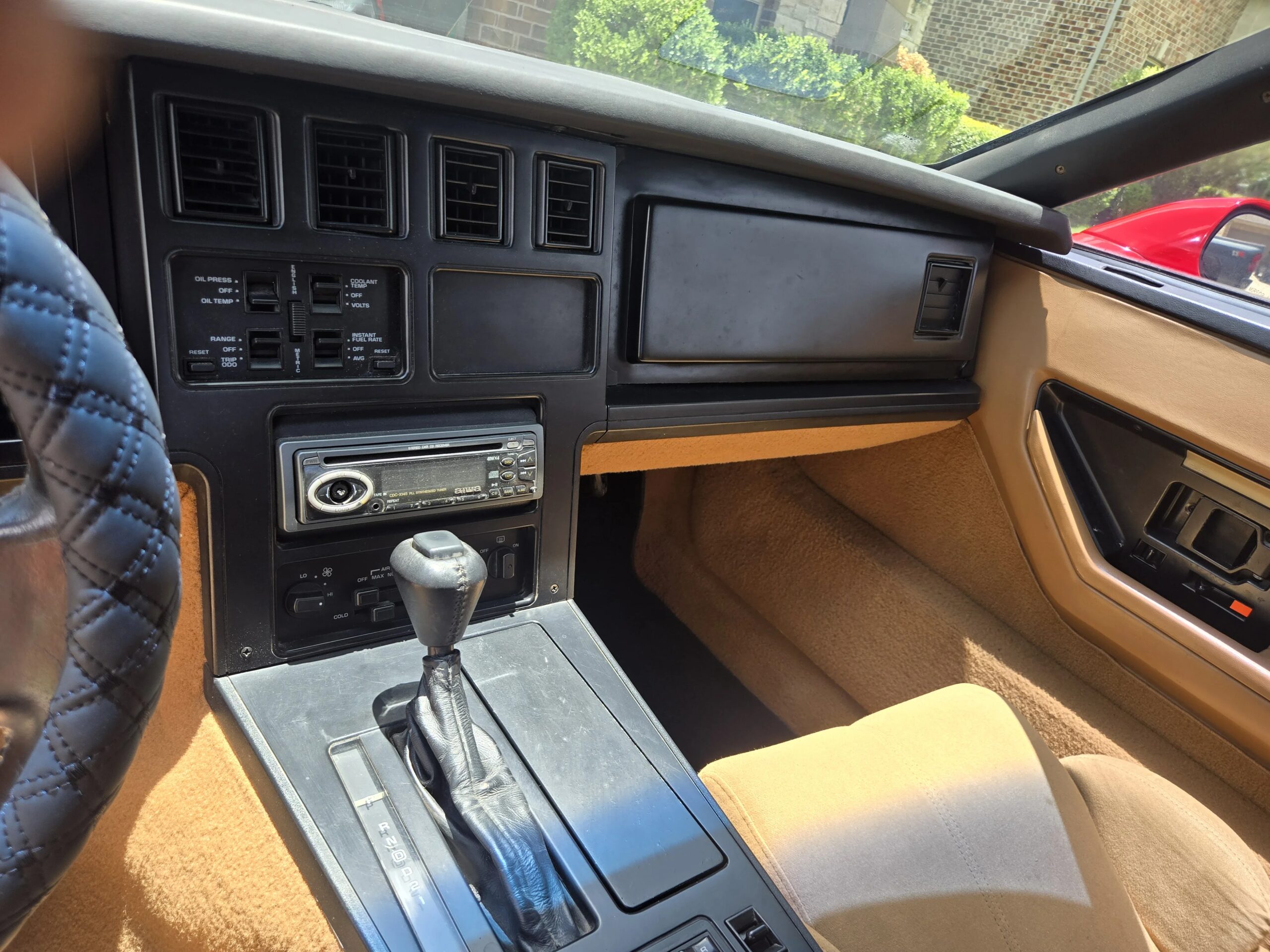 Chevrolet-Corvette-coupe-1989-Red-Tan-20