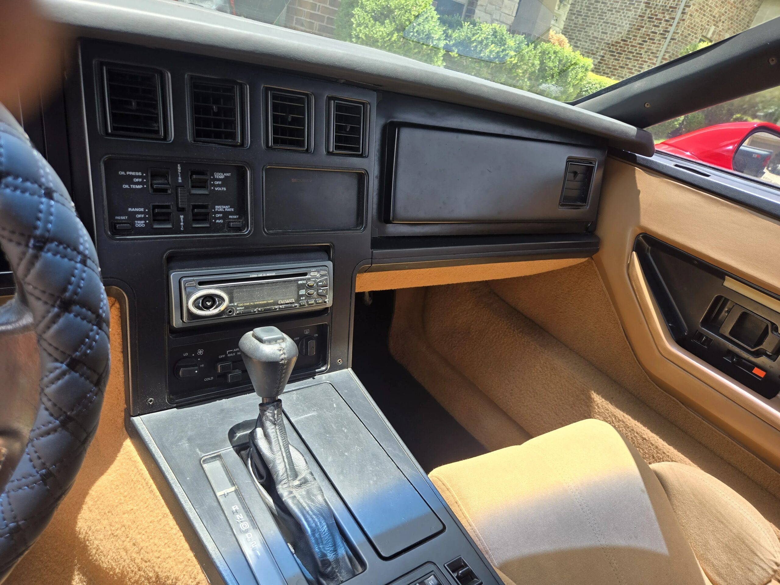 Chevrolet-Corvette-coupe-1989-Red-Tan-21