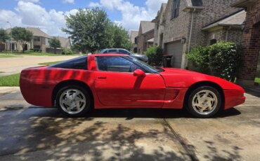 Chevrolet-Corvette-coupe-1989-Red-Tan-8