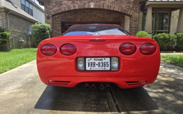 Chevrolet-Corvette-coupe-1989-Red-Tan-9