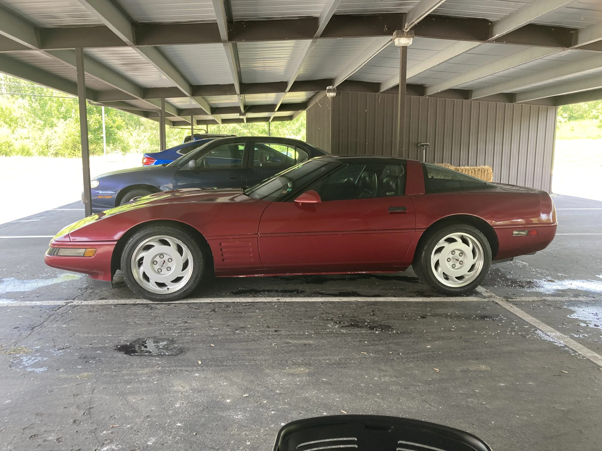 Chevrolet-Corvette-coupe-1991-Burgundy-Black-4