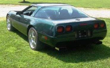 Chevrolet-Corvette-coupe-1994-Green-Black-1