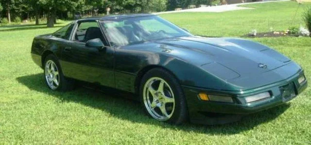 Chevrolet-Corvette-coupe-1994-Green-Black