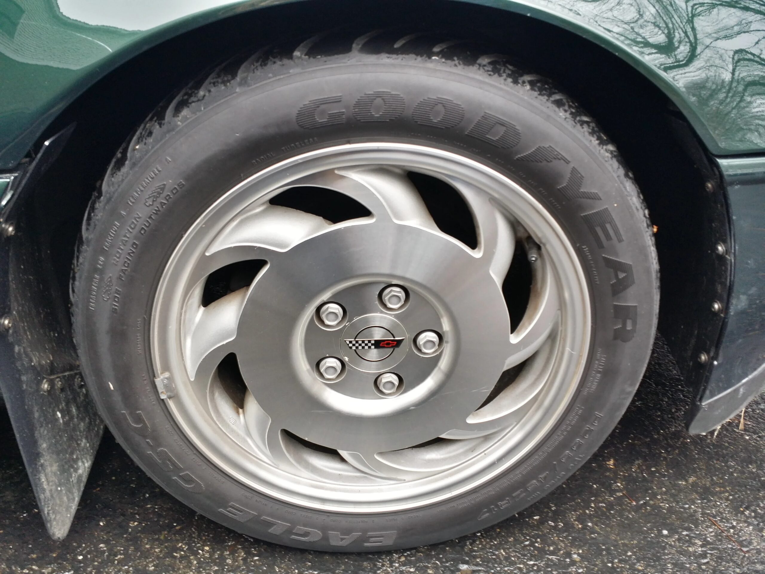 Chevrolet-Corvette-coupe-1994-Green-Tan-7