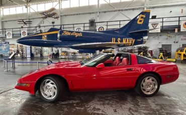 Chevrolet-Corvette-coupe-1995-Red-Black-8