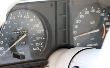 Chevrolet-Corvette-lt-1-1978-Silver-White-3