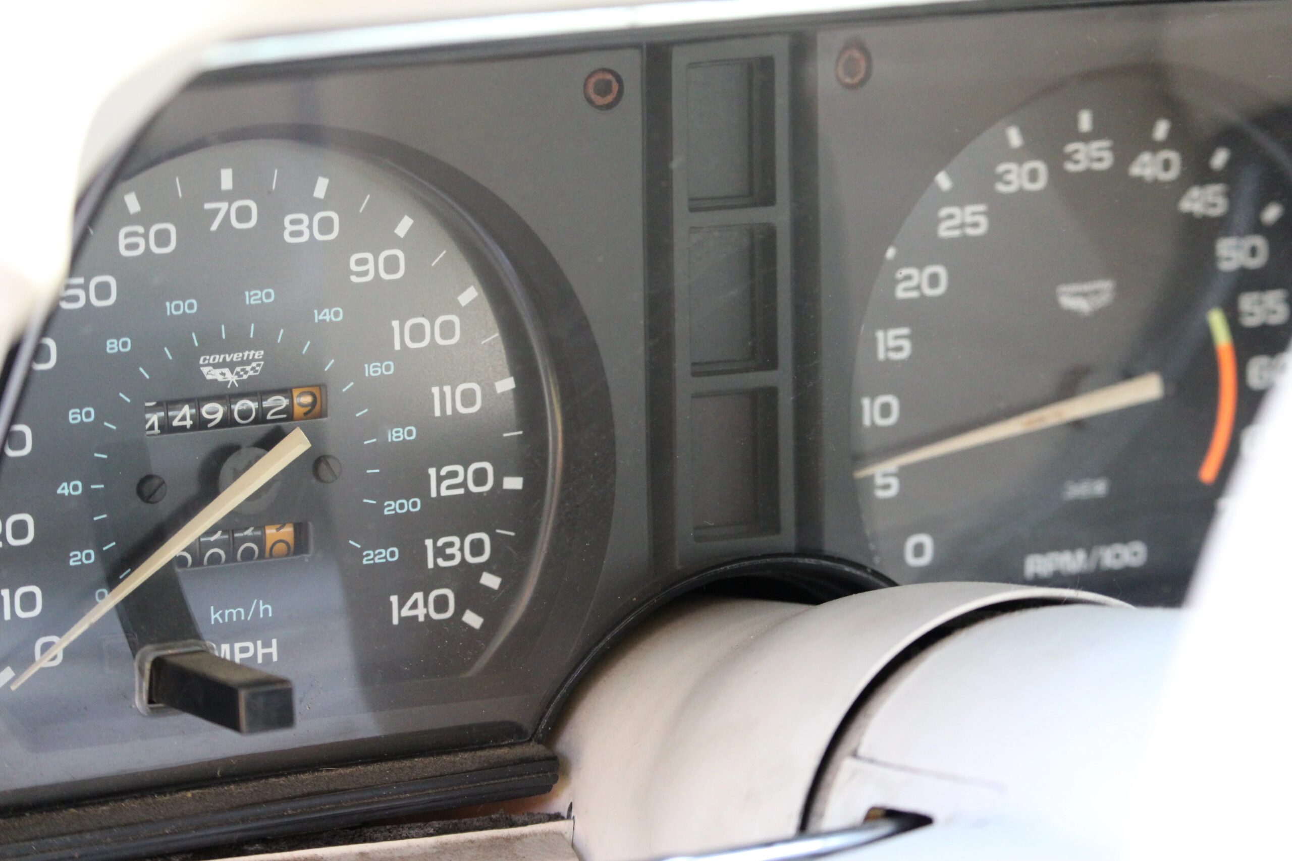 Chevrolet-Corvette-lt-1-1978-Silver-White-3