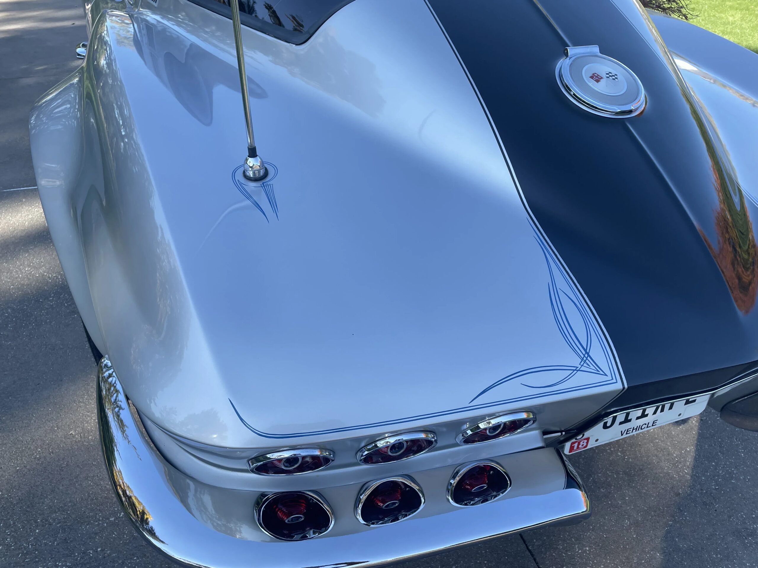 Chevrolet-Corvette-stingray-1964-Gray-Black-14