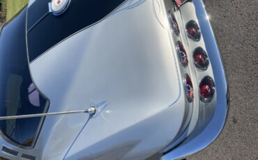 Chevrolet-Corvette-stingray-1964-Gray-Black-9