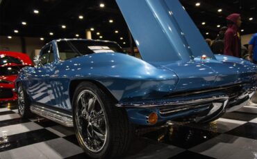 Chevrolet-Corvette-stingray-1965-Nassau-blue-Black-10