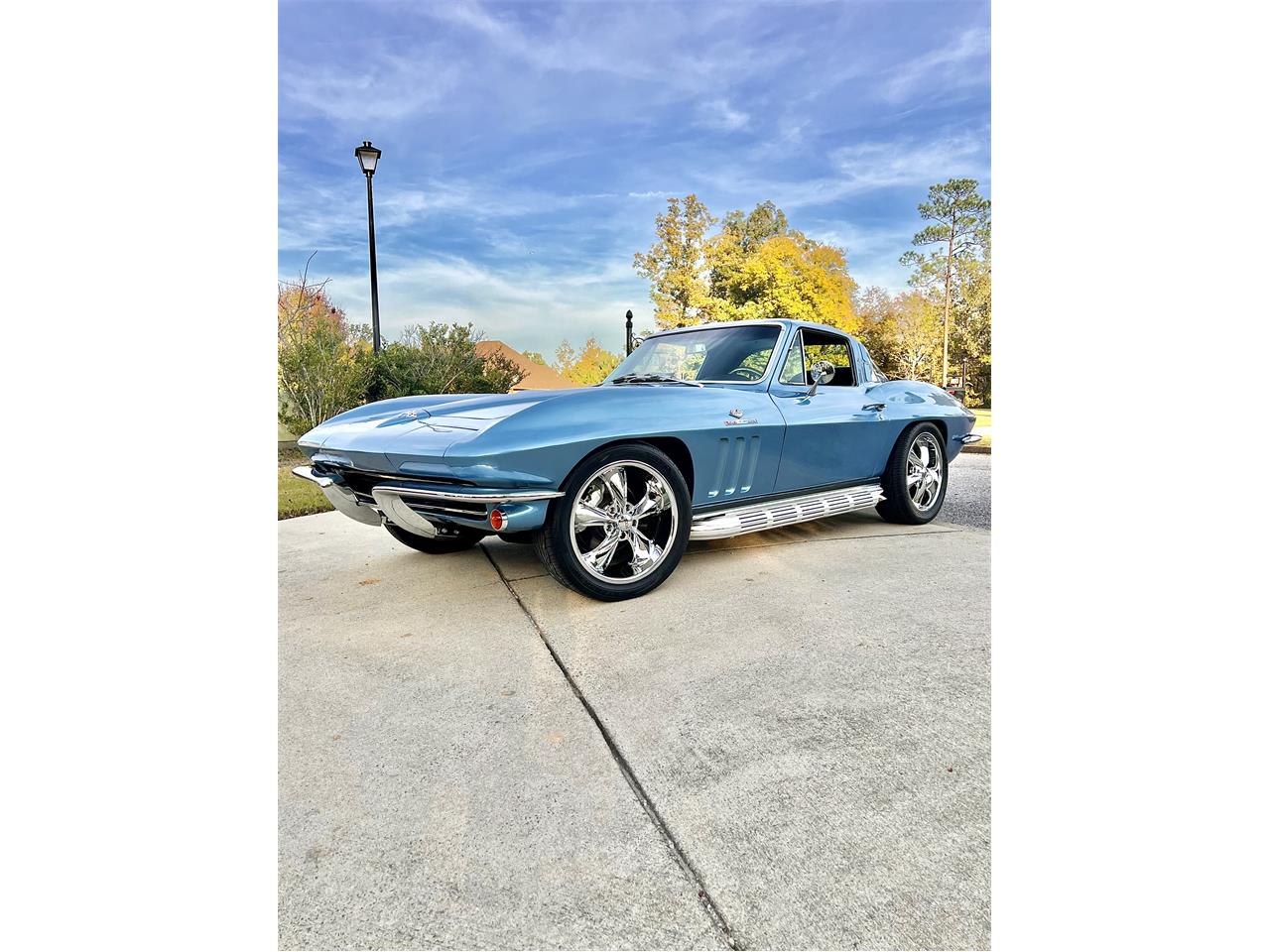 Chevrolet-Corvette-stingray-1965-Nassau-blue-Black-12