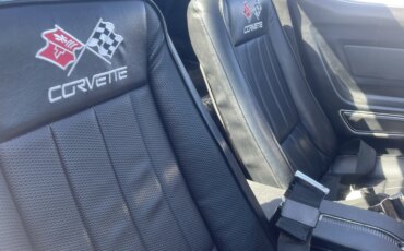Chevrolet-Corvette-stingray-1969-Black-Black-16