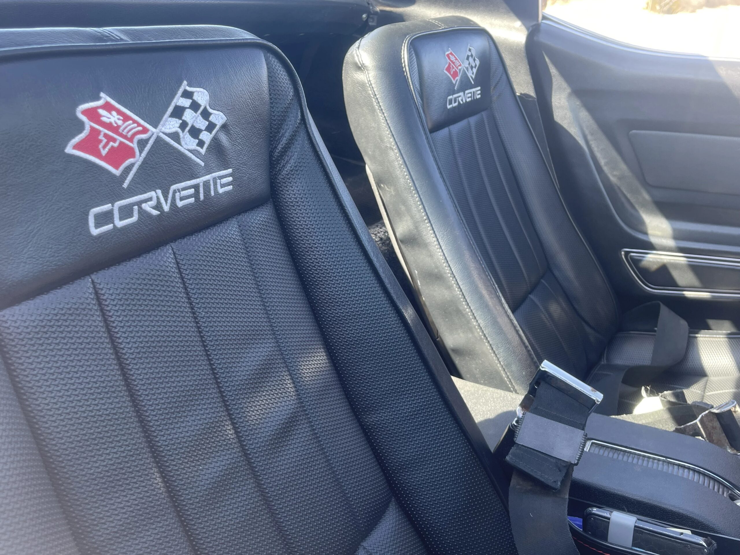Chevrolet-Corvette-stingray-1969-Black-Black-16