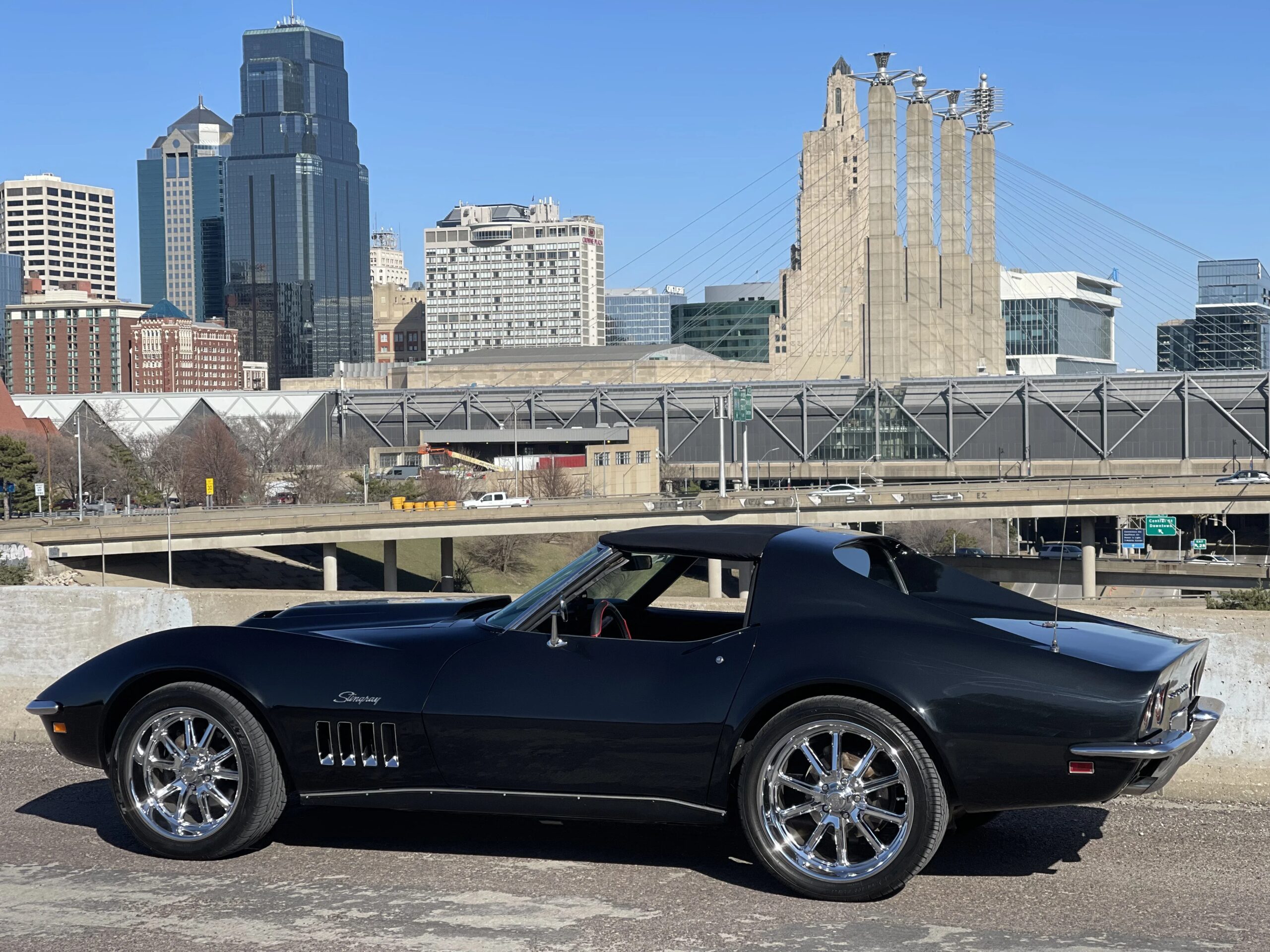Chevrolet-Corvette-stingray-1969-Black-Black-5