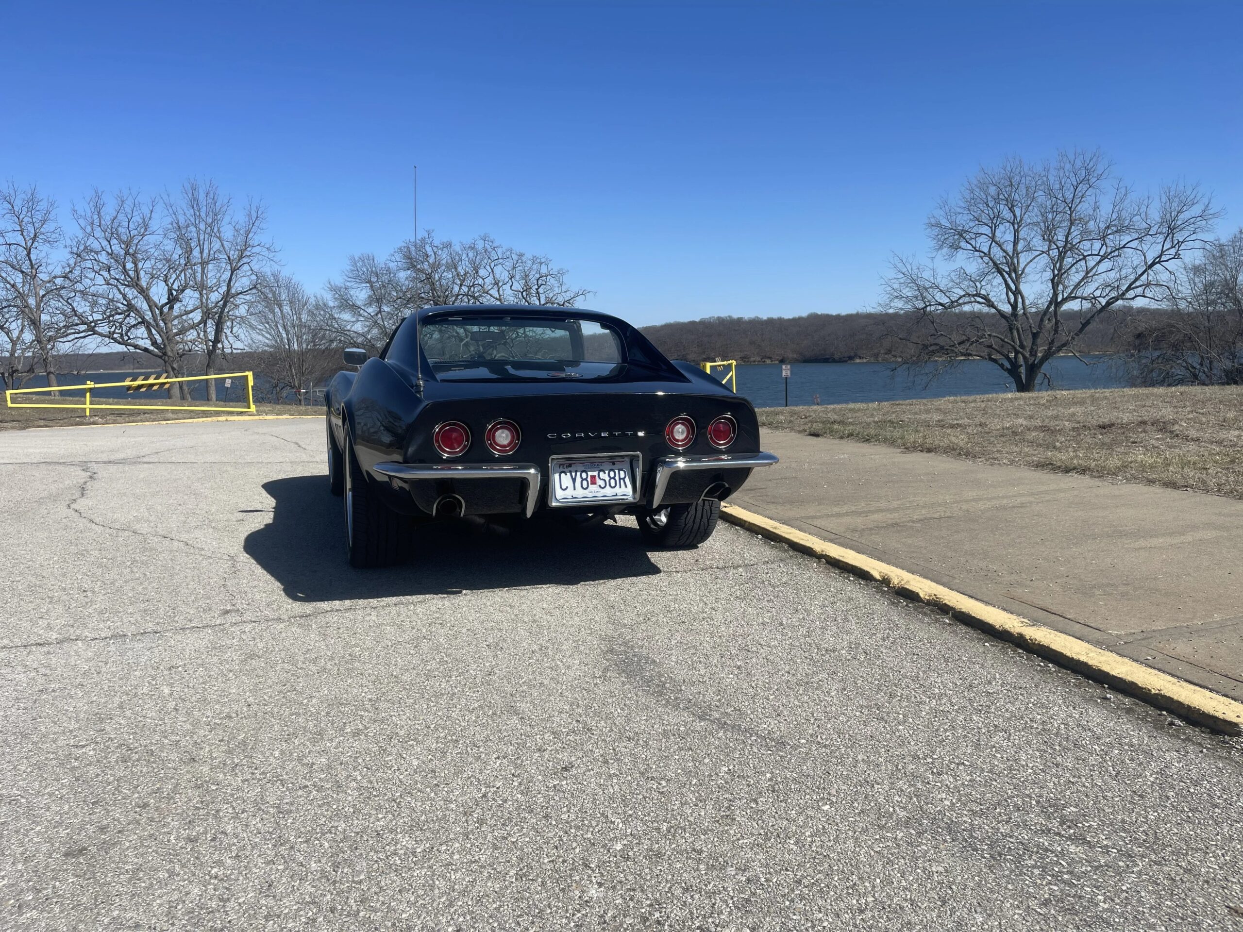 Chevrolet-Corvette-stingray-1969-Black-Black-7