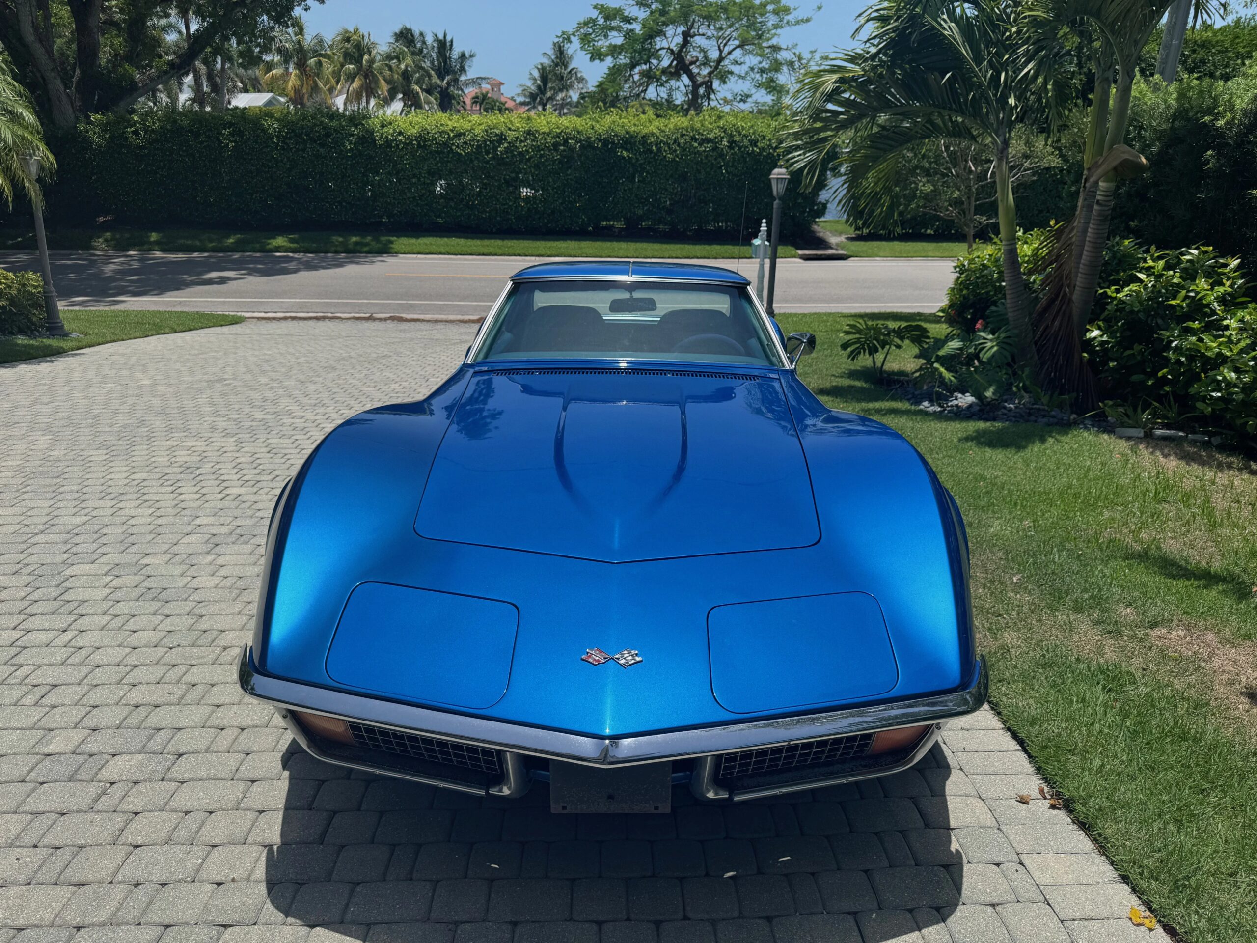 Chevrolet-Corvette-stingray-1972-Blue-Blue-3