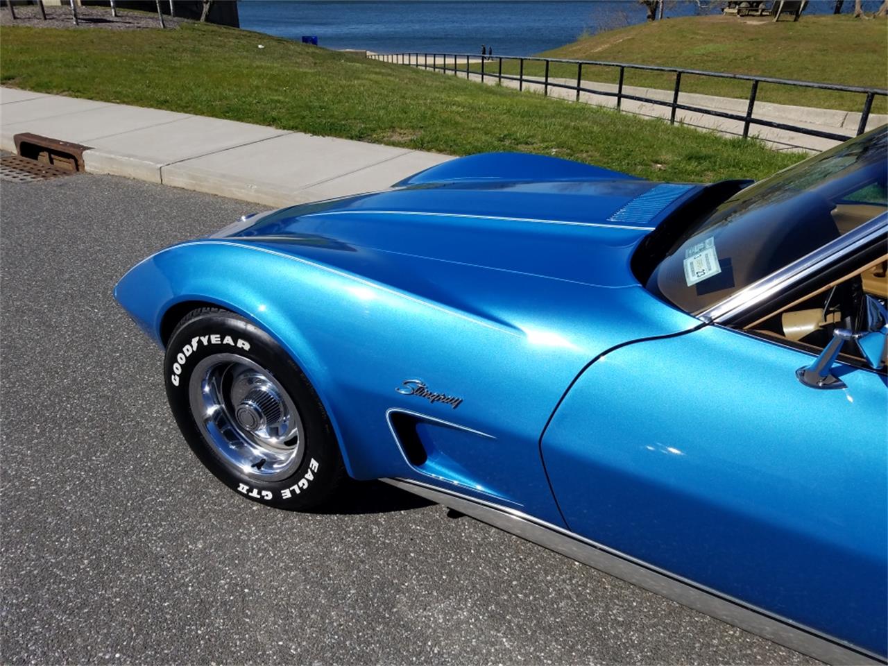 Chevrolet-Corvette-stingray-1973-Medium-Blue-Metallic-Medium-Saddle-4