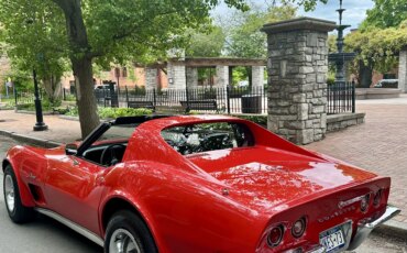 Chevrolet-Corvette-stingray-1973-Red-Black-1