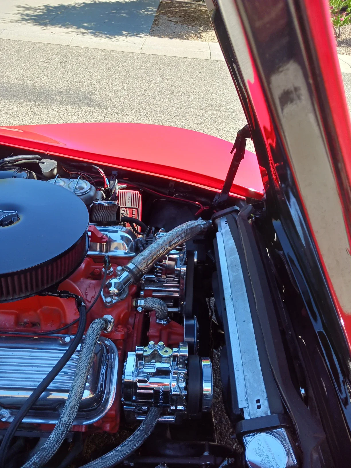 Chevrolet-Corvette-stingray-1973-Red-Black-11