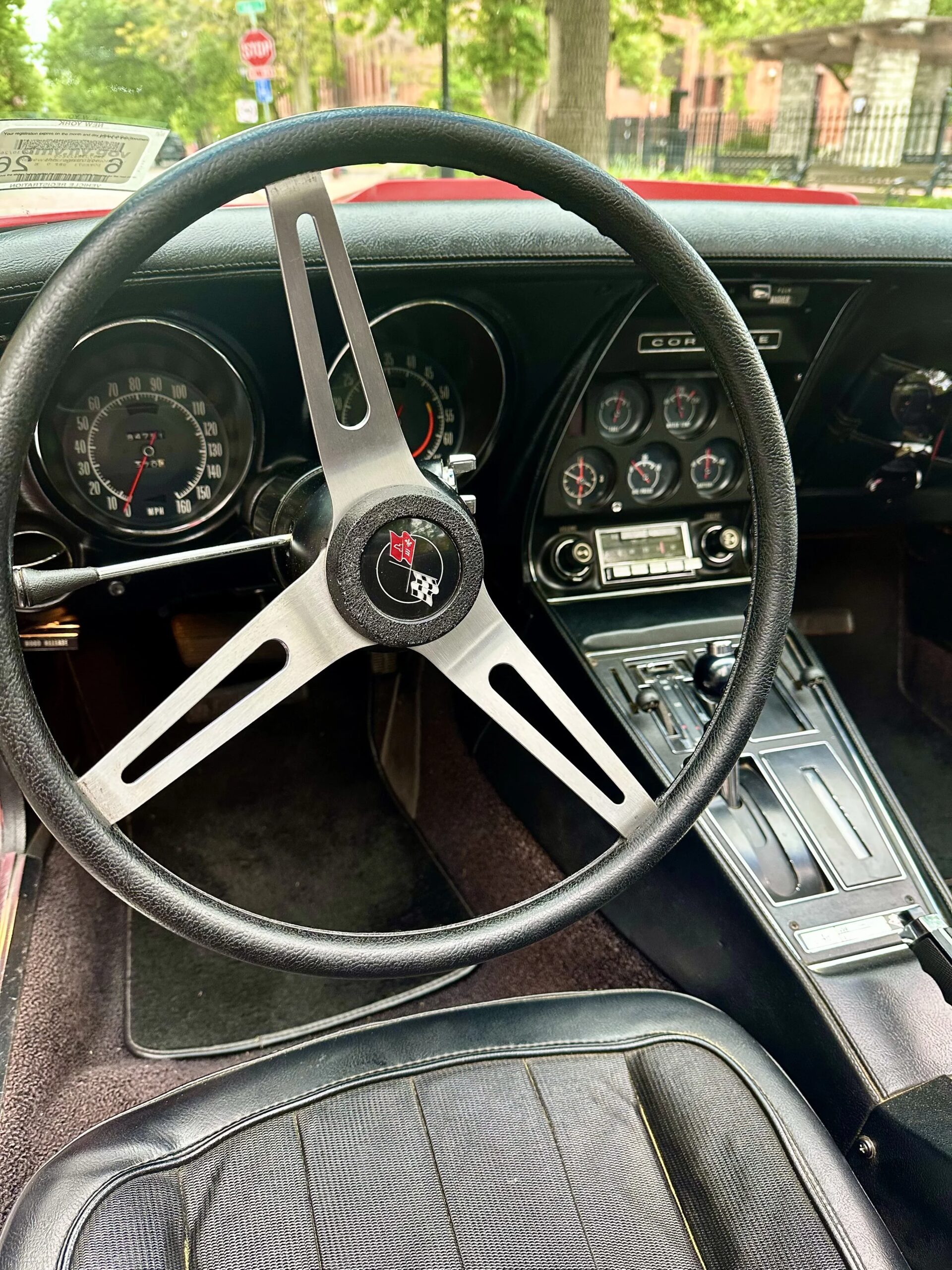 Chevrolet-Corvette-stingray-1973-Red-Black-15