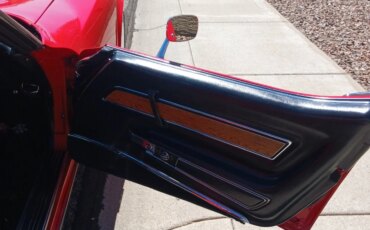 Chevrolet-Corvette-stingray-1973-Red-Black-15