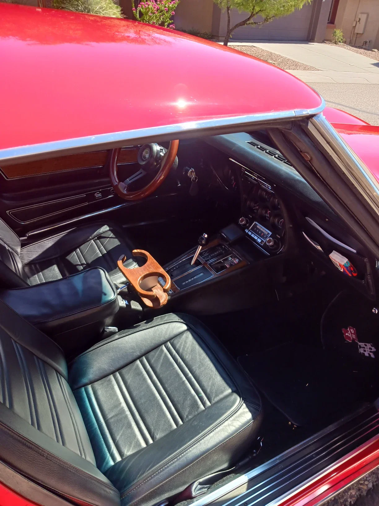 Chevrolet-Corvette-stingray-1973-Red-Black-16