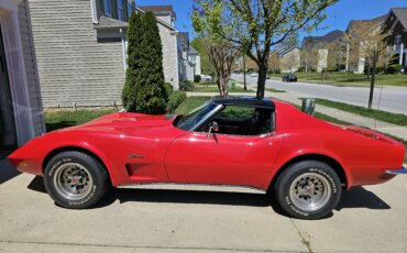 Chevrolet-Corvette-stingray-1973-Red-Black-20