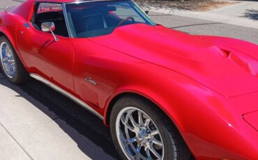 Chevrolet-Corvette-stingray-1973-Red-Black-5