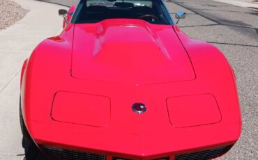 Chevrolet-Corvette-stingray-1973-Red-Black-6