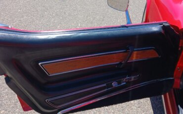 Chevrolet-Corvette-stingray-1973-Red-Black-7