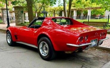 Chevrolet-Corvette-stingray-1973-Red-Black-9