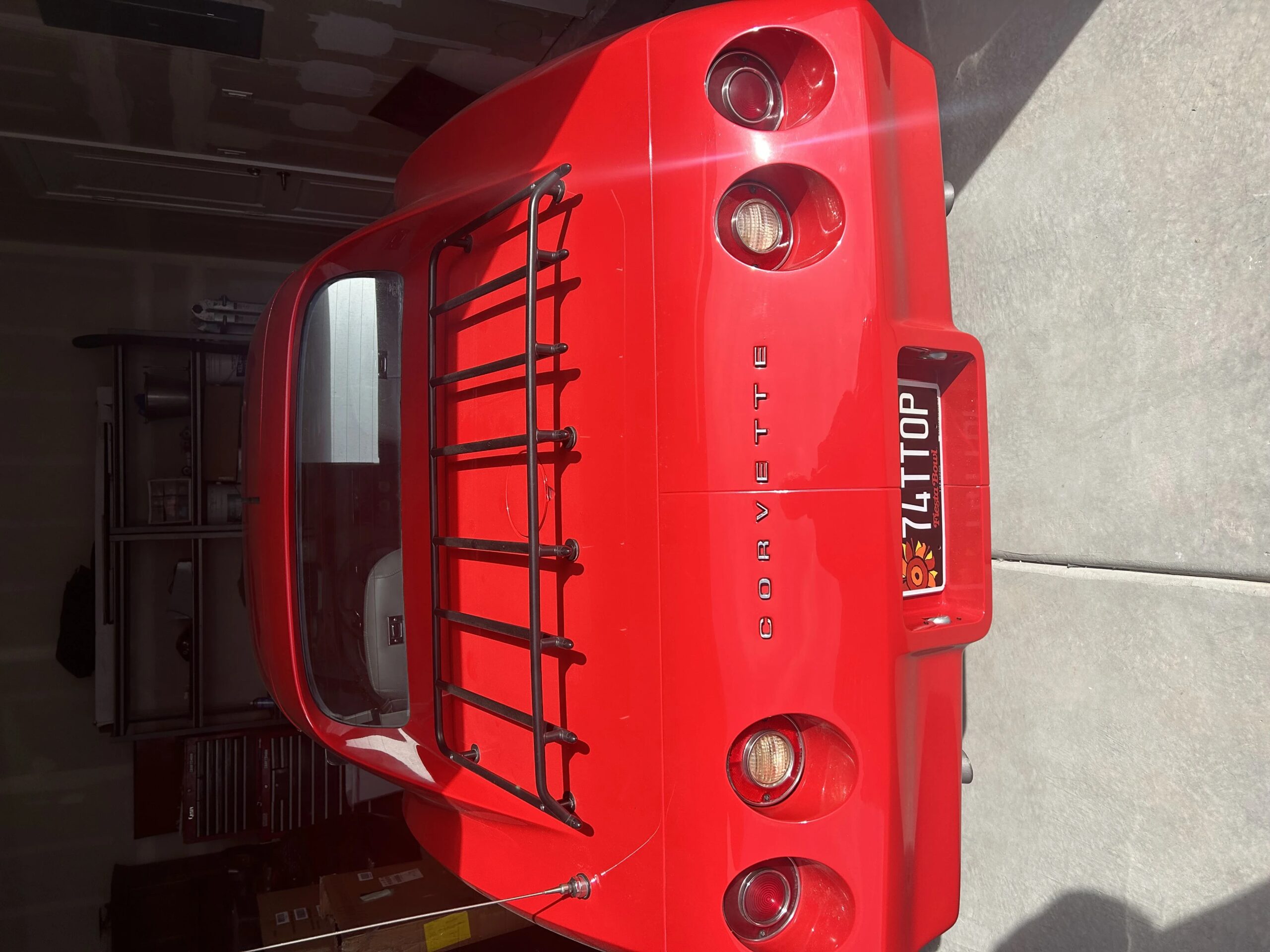 Chevrolet-Corvette-stingray-1974-Red-Silver-9