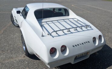 Chevrolet-Corvette-stingray-1974-White-Red-7