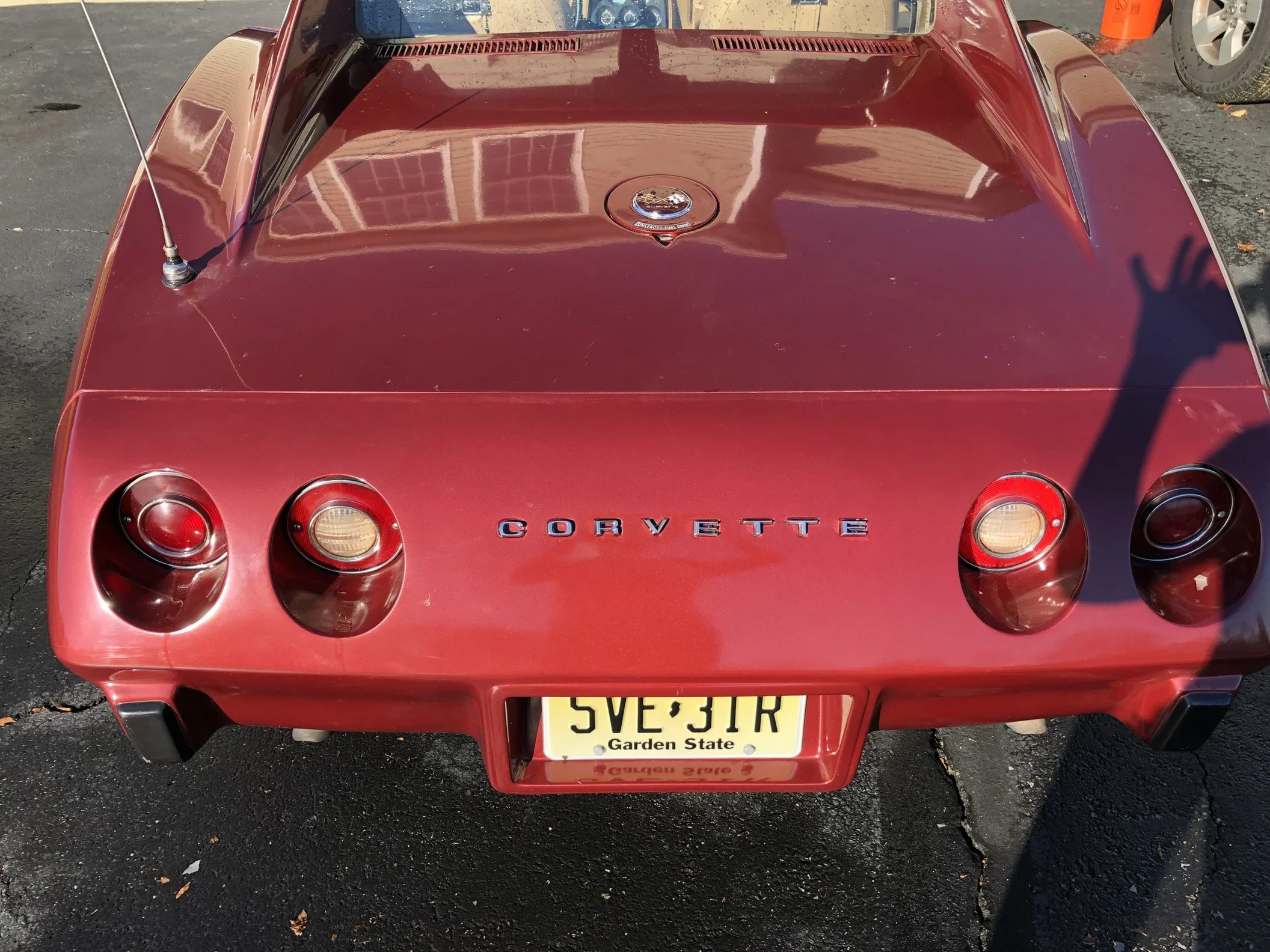 Chevrolet-Corvette-stingray-1975-Burgundy-Tan-11