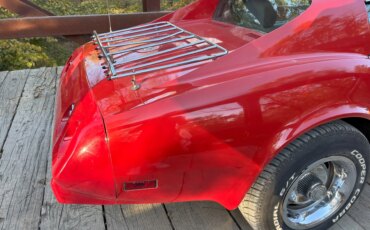 Chevrolet-Corvette-stingray-1975-Red-Silver-10