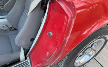 Chevrolet-Corvette-stingray-1975-Red-Silver-15