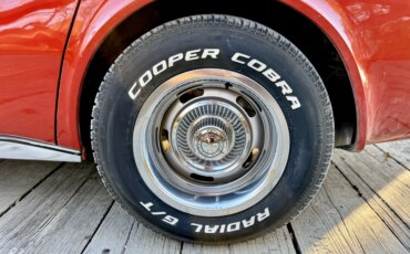 Chevrolet-Corvette-stingray-1975-Red-Silver-24