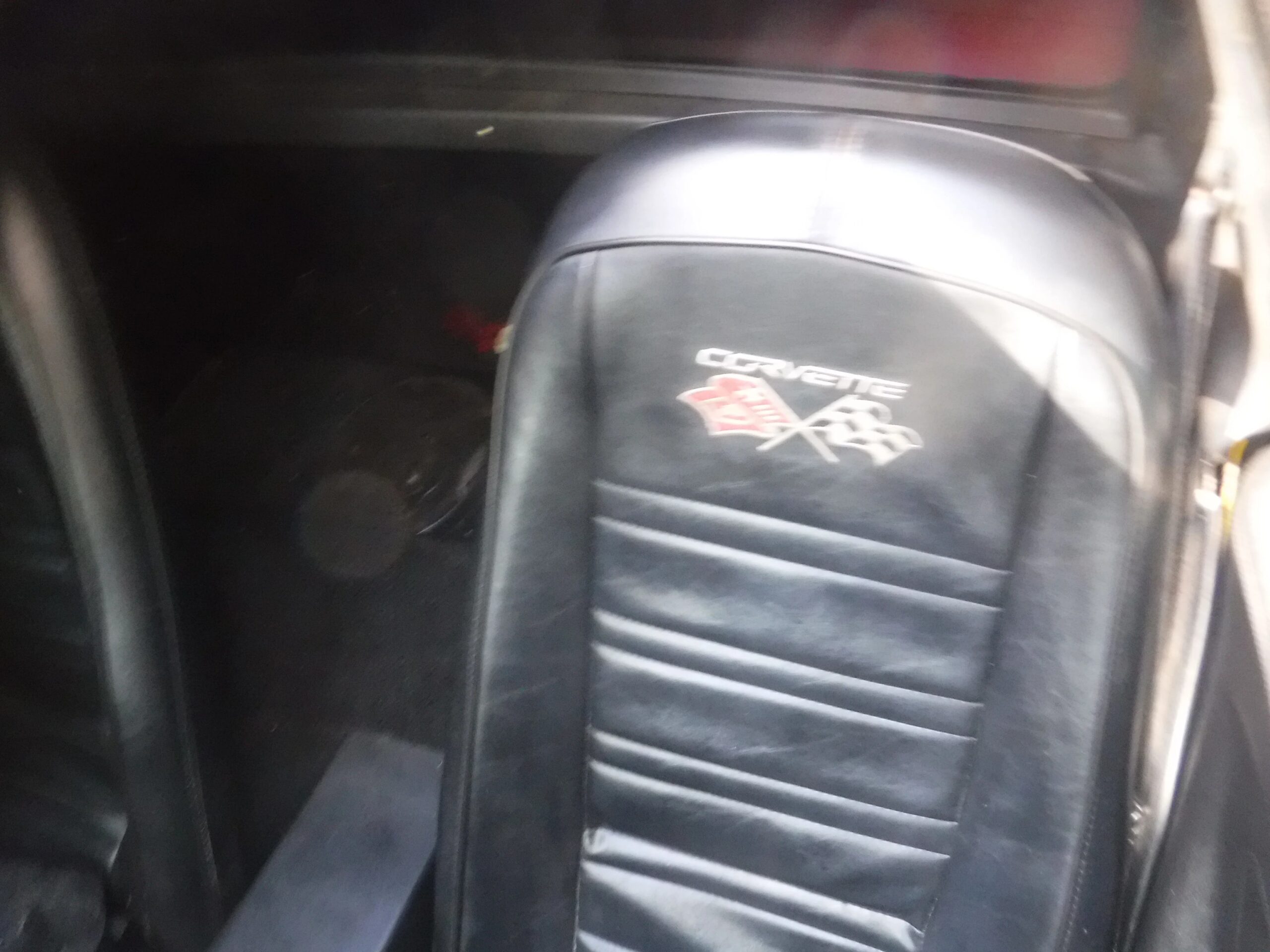 Chevrolet-Corvette-stingray-1976-Orange-Black-12