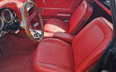 Chevrolet-Corvette-stingray-convertible-1964-Black-Red-10