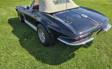 Chevrolet-Corvette-stingray-convertible-1964-Black-Red-3