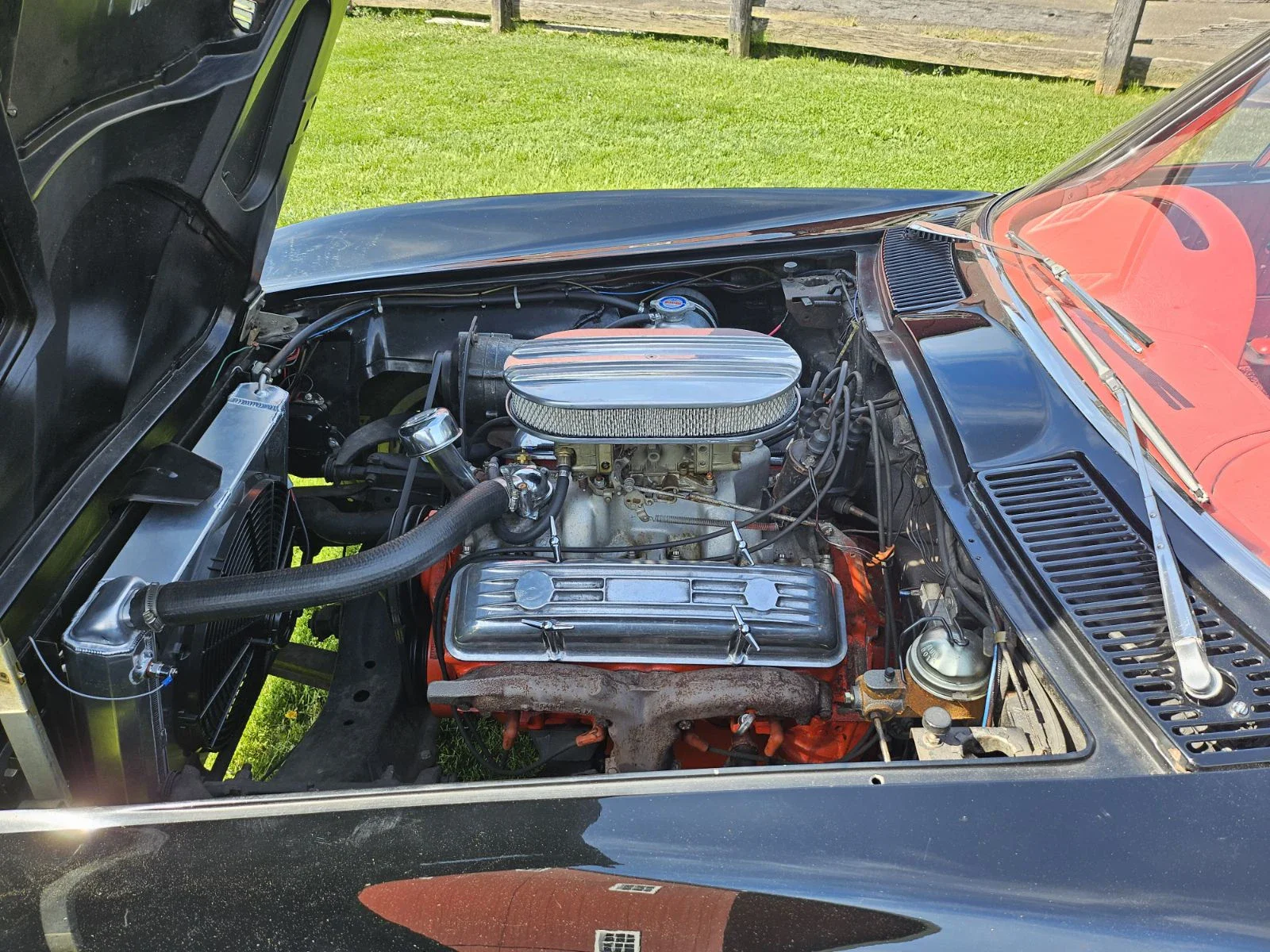 Chevrolet-Corvette-stingray-convertible-1964-Black-Red-6
