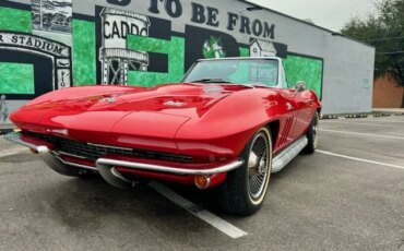 Chevrolet-Corvette-stingray-convertible-1966-Red-Red-17