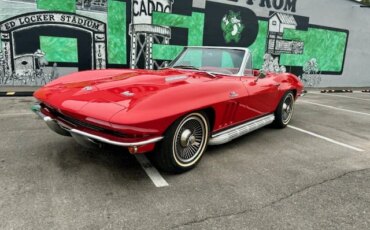 Chevrolet-Corvette-stingray-convertible-1966-Red-Red-18