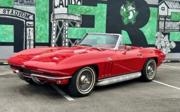 Chevrolet-Corvette-stingray-convertible-1966-Red-Red-3