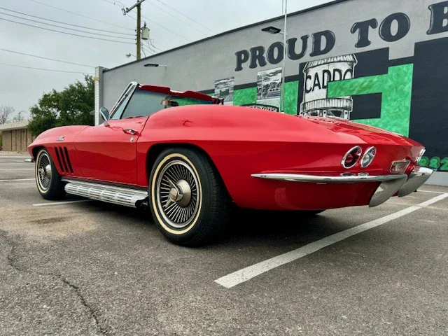 Chevrolet-Corvette-stingray-convertible-1966-Red-Red-8